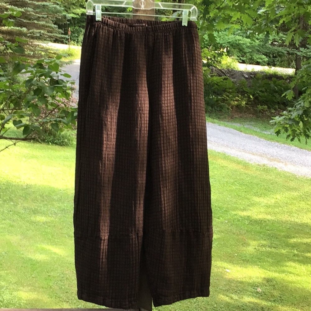 Cut Loose lantern pants. Wide leg.